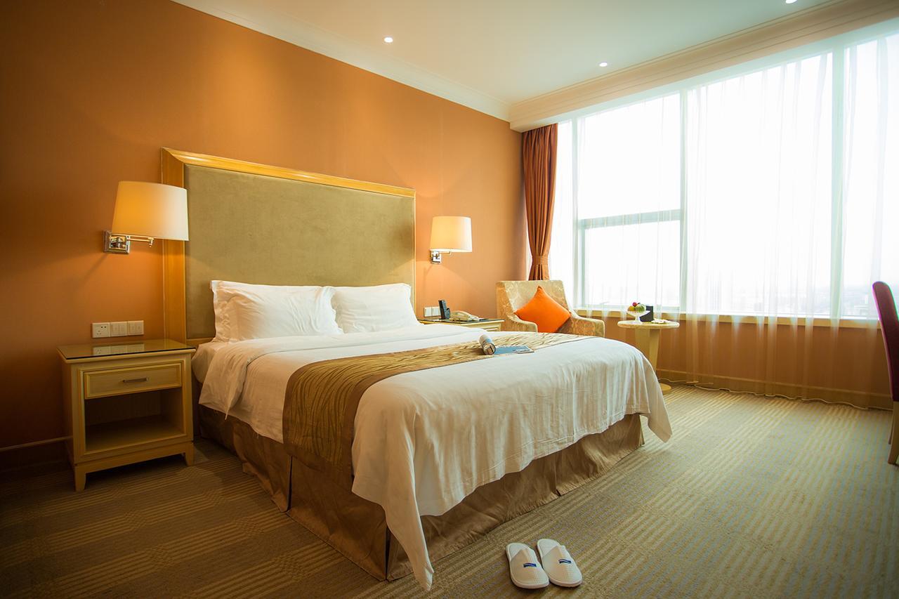 Dongying Blue Horizon Xinyue Hotel Exterior photo